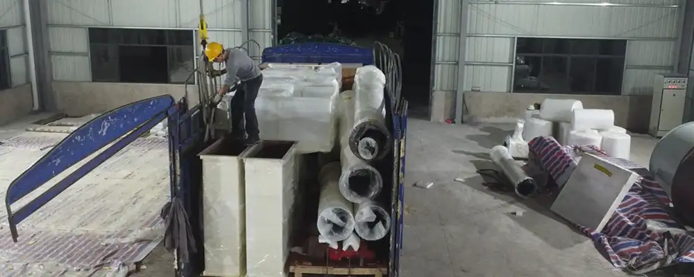 CRLM Vertical Mill being loaded for shipment to Shandong