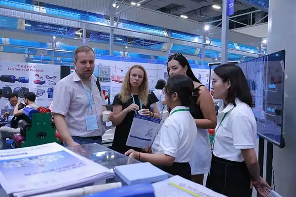 Cronus Machinery at Powder Expo